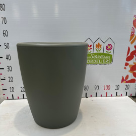 Essence Egg Pot Olive Green D45H53